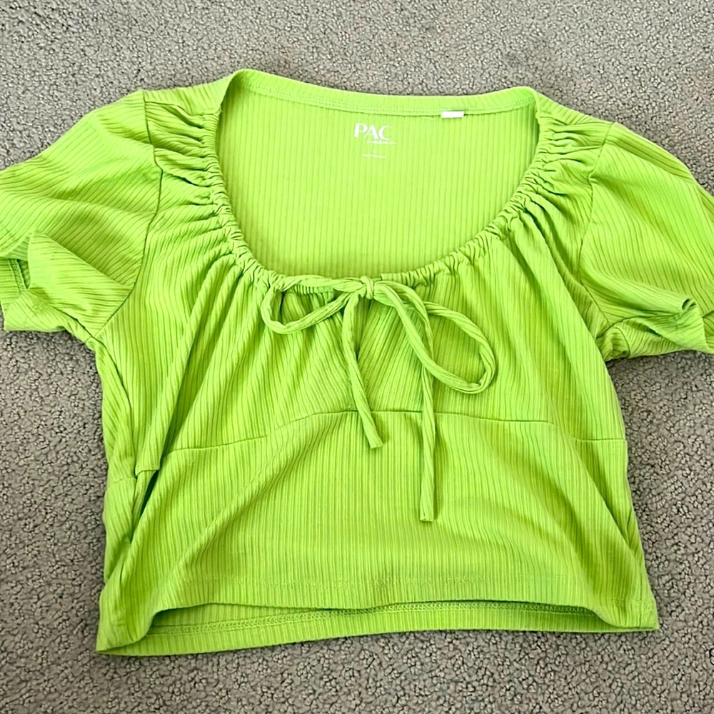 green pacsun crop top